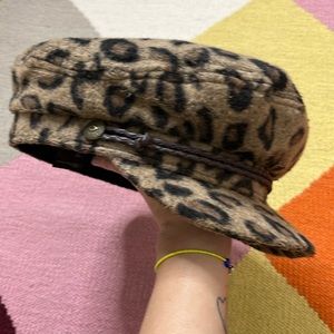 Brixton Fiddler Cap in leopard print